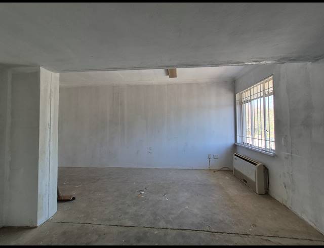 47M² OFFICE TO LET IN MELVILLE